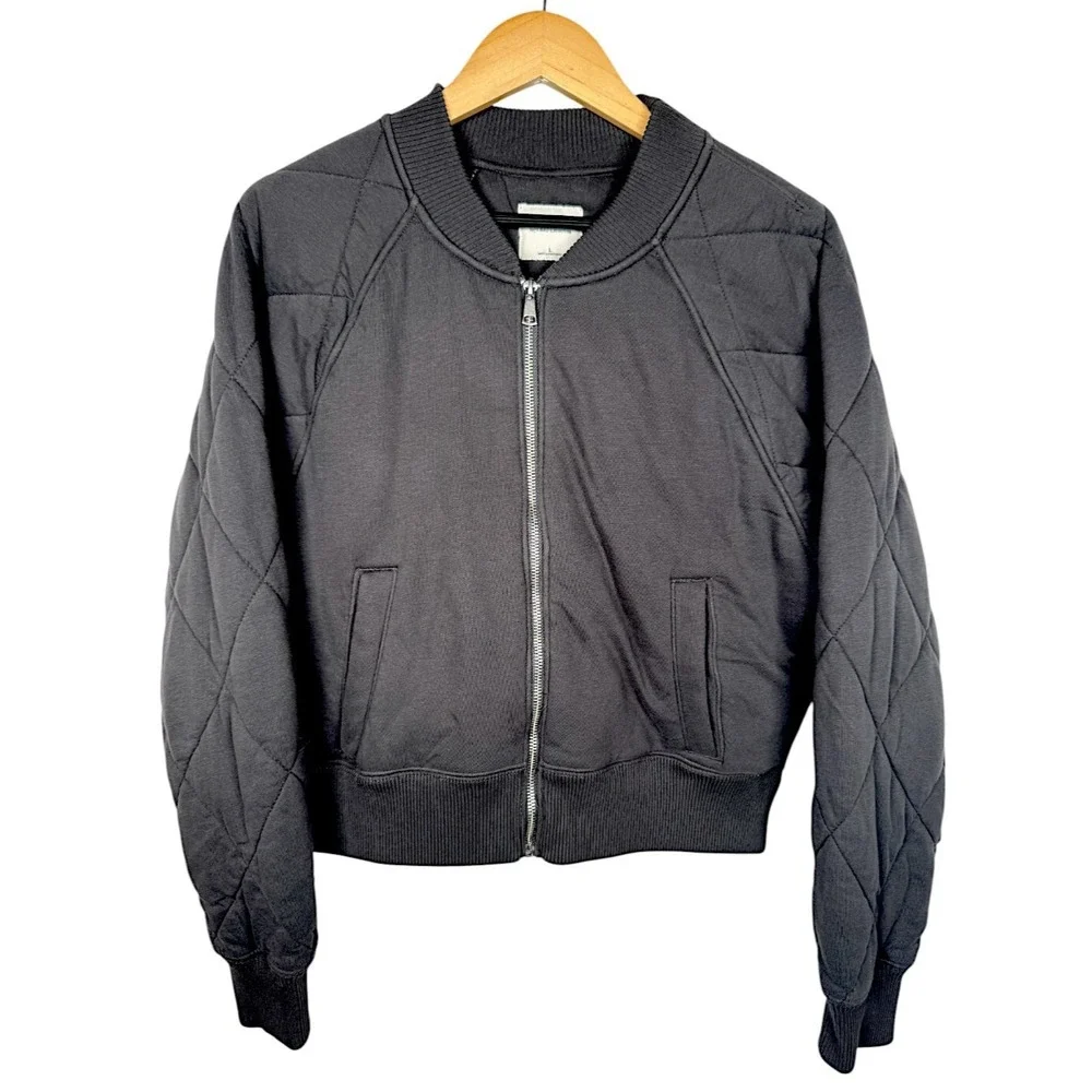 Abercrombie &‎ Fitch Quilted Jacket Soft Collection Gray Cropped Full Zip Sz Lg